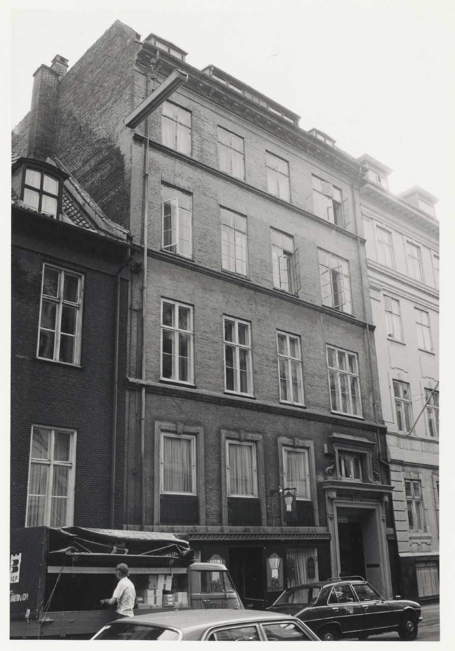 Facade Mod Gaden, Store Kongensgade 70, København, 1977 ...