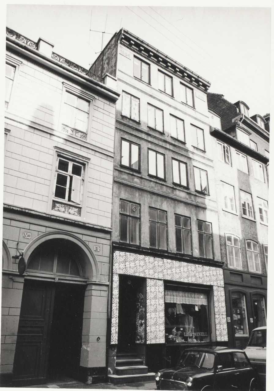 Facade Mod Gaden, Store Strandstræde 5, København, 1977 ...