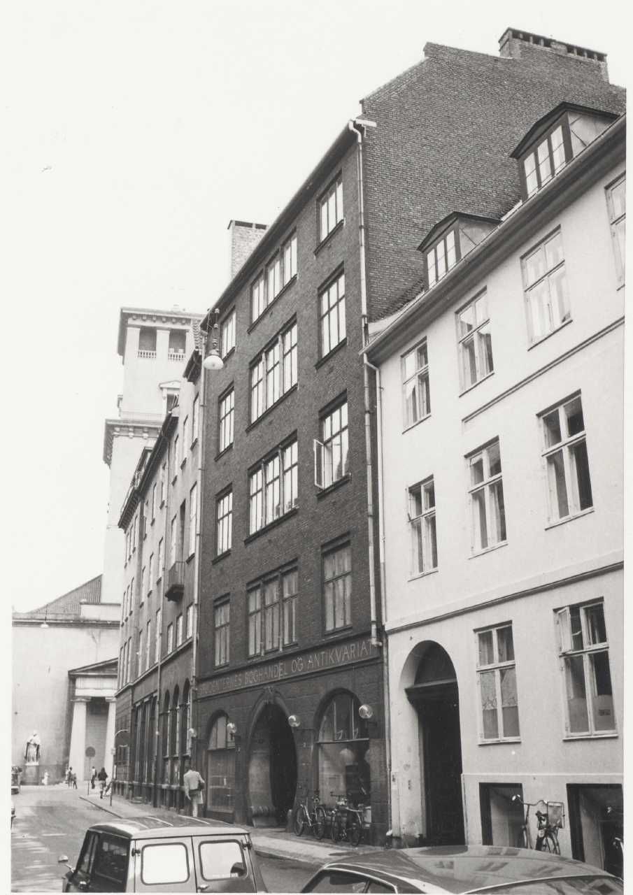 Facader Mod Gaden, Studiestræde 1-3, København, 1974 - Nationalmuseets ...